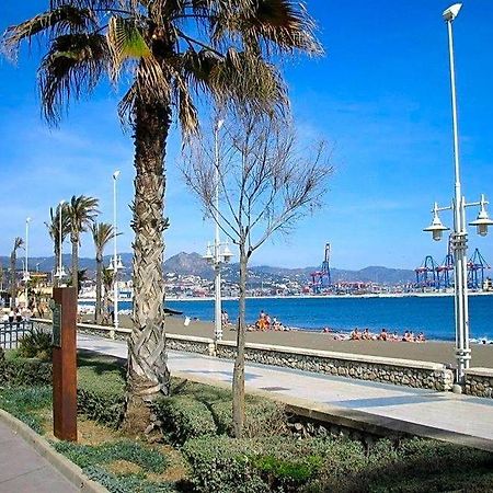 Reyna Apartamentos Малага Экстерьер фото