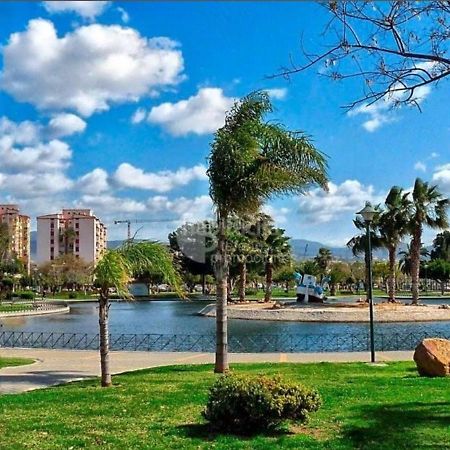 Reyna Apartamentos Малага Экстерьер фото