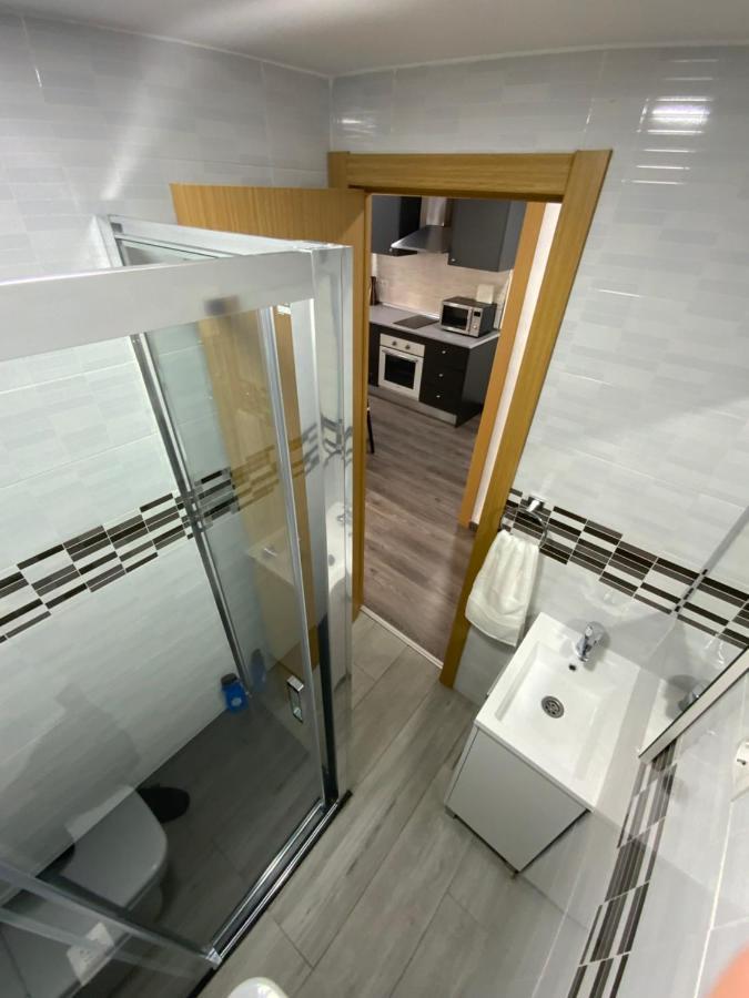 Reyna Apartamentos Малага Экстерьер фото